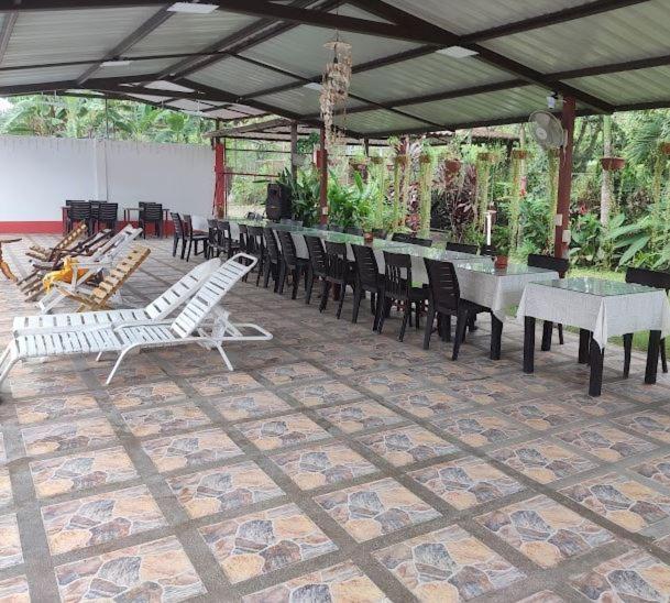 Sun Place Hosteria Las Tunas Exterior photo