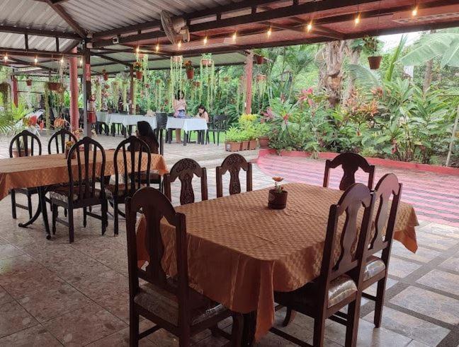 Sun Place Hosteria Las Tunas Exterior photo