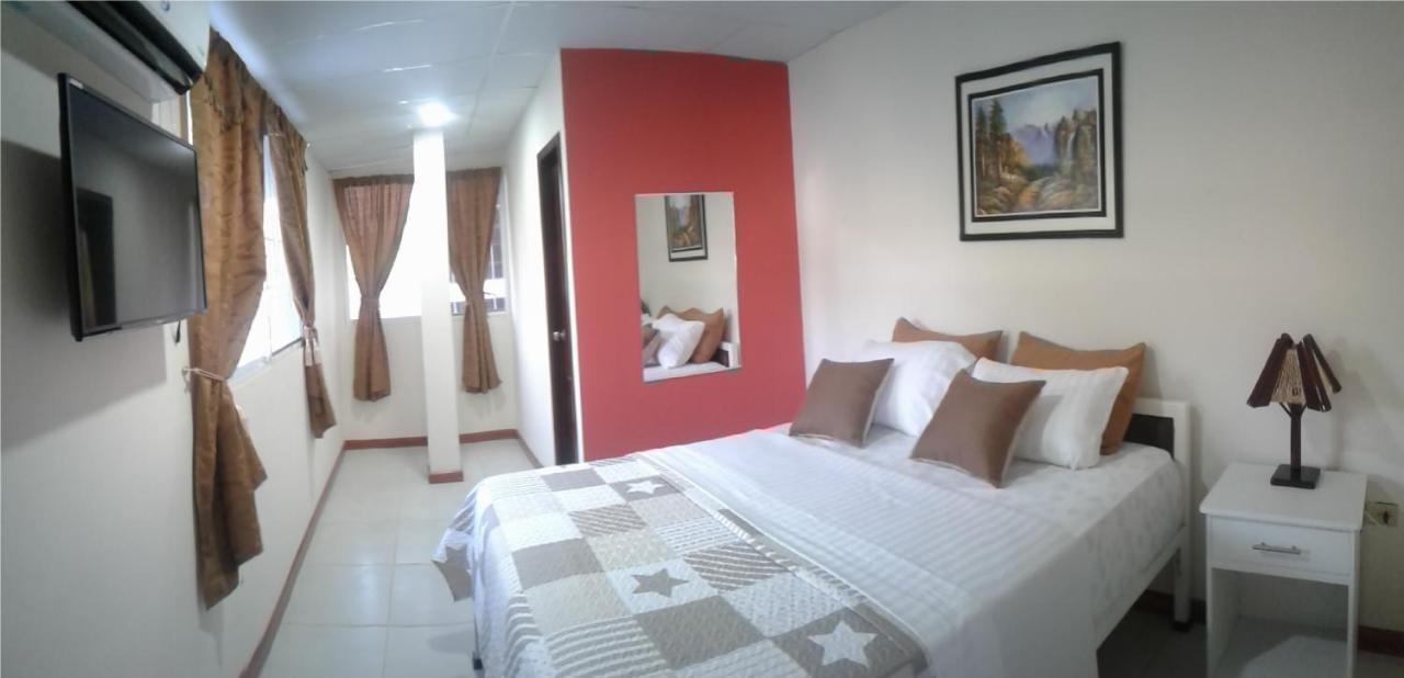 Sun Place Hosteria Las Tunas Exterior photo