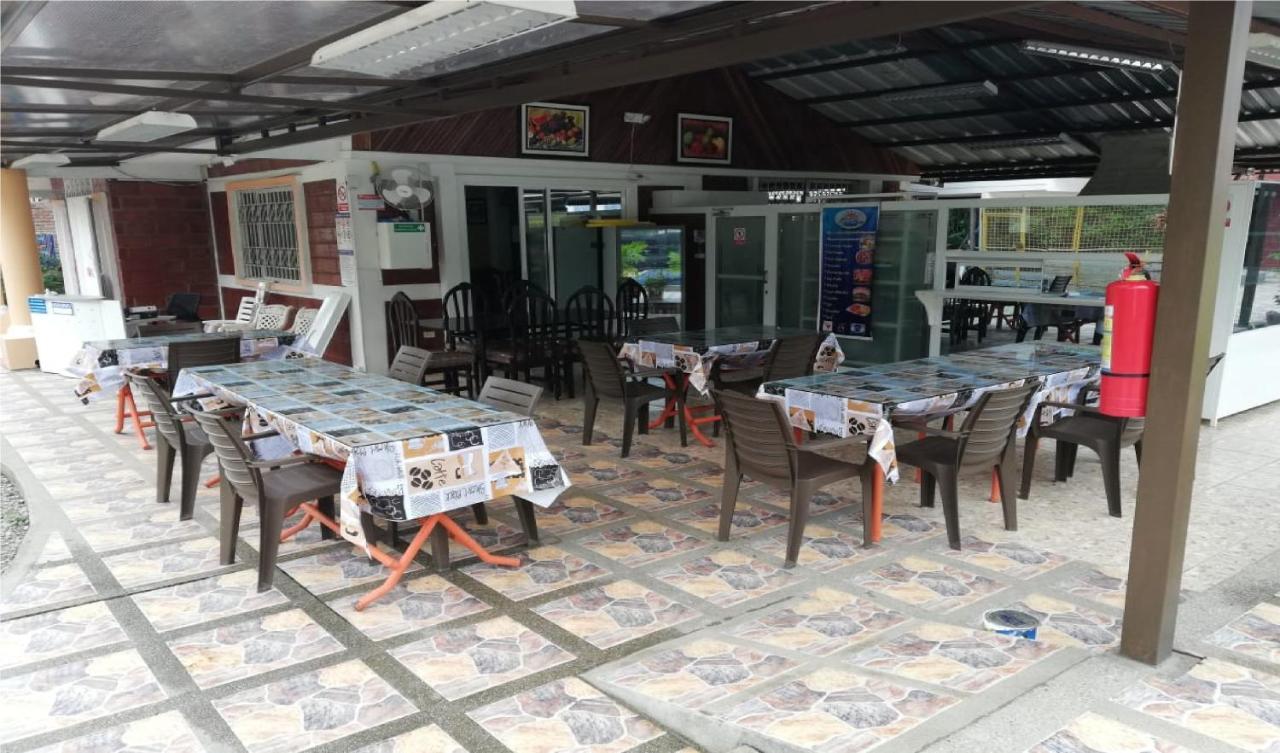Sun Place Hosteria Las Tunas Exterior photo